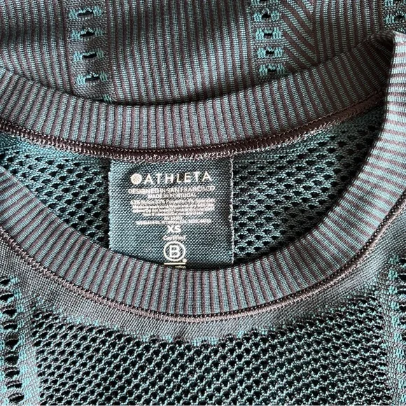 ATHLETA Oxygen Two Toned Tank in Dark Surf Teal - Picture 6 of 6